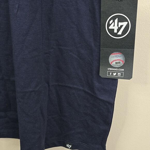 47 NEW Philadelphia Phillies Short Sleeve Spring Training Crewneck Tee Small - Picture 4 of 5